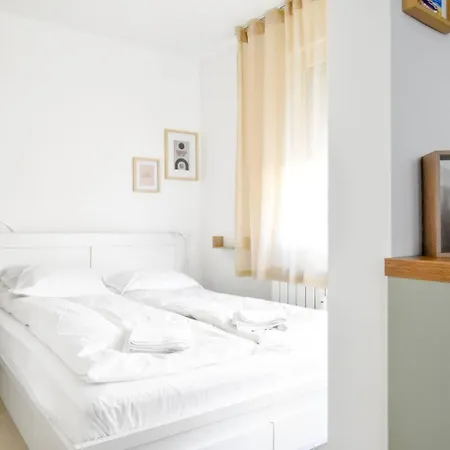 Apartment Duplex Wi-fi, Kitchen, Netflix, Heating *